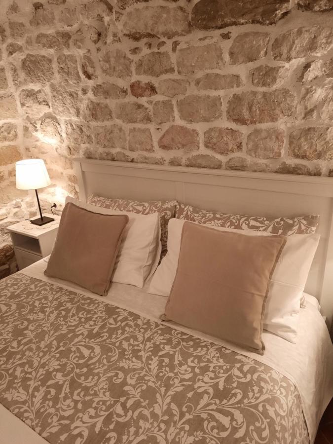 Room Ivana Раб Екстериор снимка