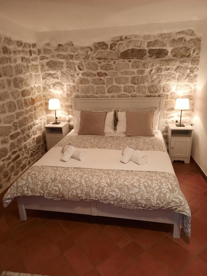 Room Ivana Раб Екстериор снимка